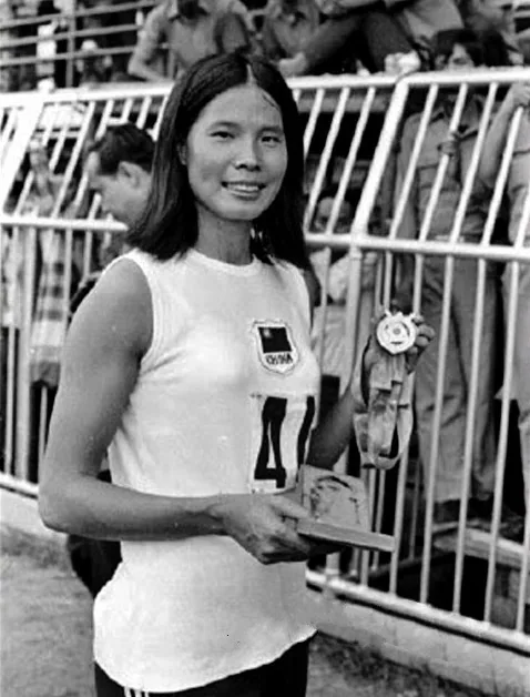 A 1970 portrait of Chi Cheng at the peak of her track-and-field career, when she broke multiple world records in one year and was named Associated Press Athlete of the Year