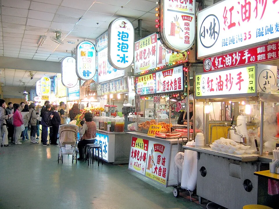 Menschenmengen am Shilin-Nachtmarkt