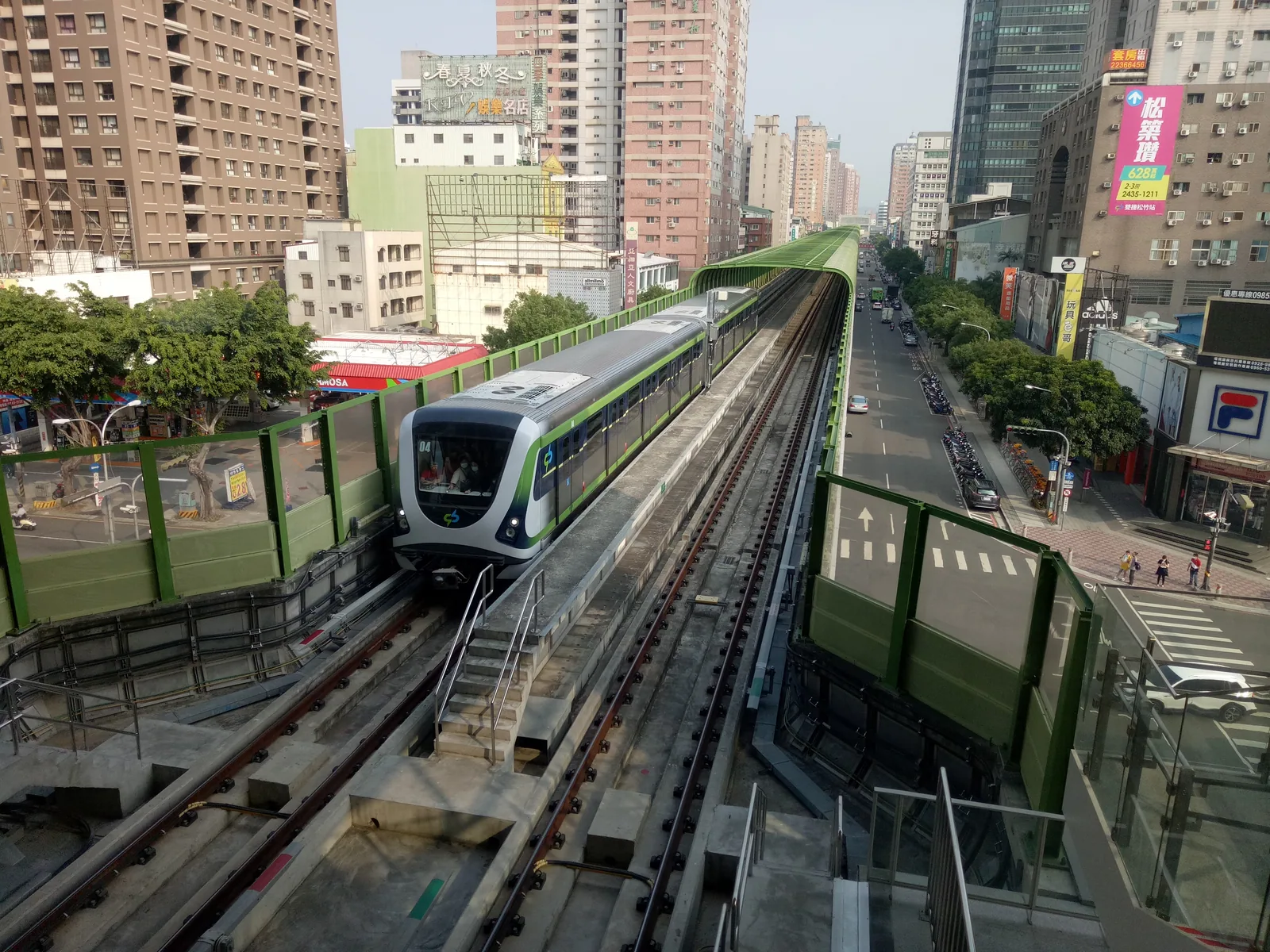 台中メトロ緑線の列車。前瞻基礎建設の軌道項目の一つ
