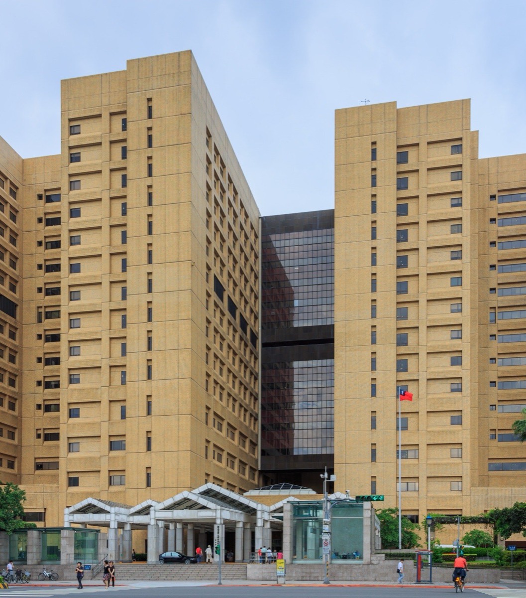 台大醫院主建築
