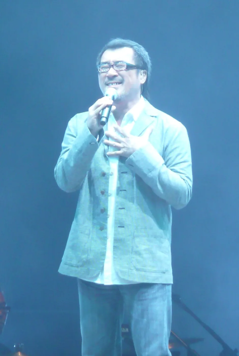 李宗盛 2008 年的半身肖像,蓄鬍、神情沉穩,是華語流行音樂教父最為人熟悉的面孔
