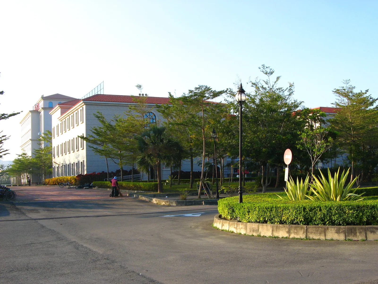 稻江科技暨管理學院校園(2008 年,嘉義朴子)