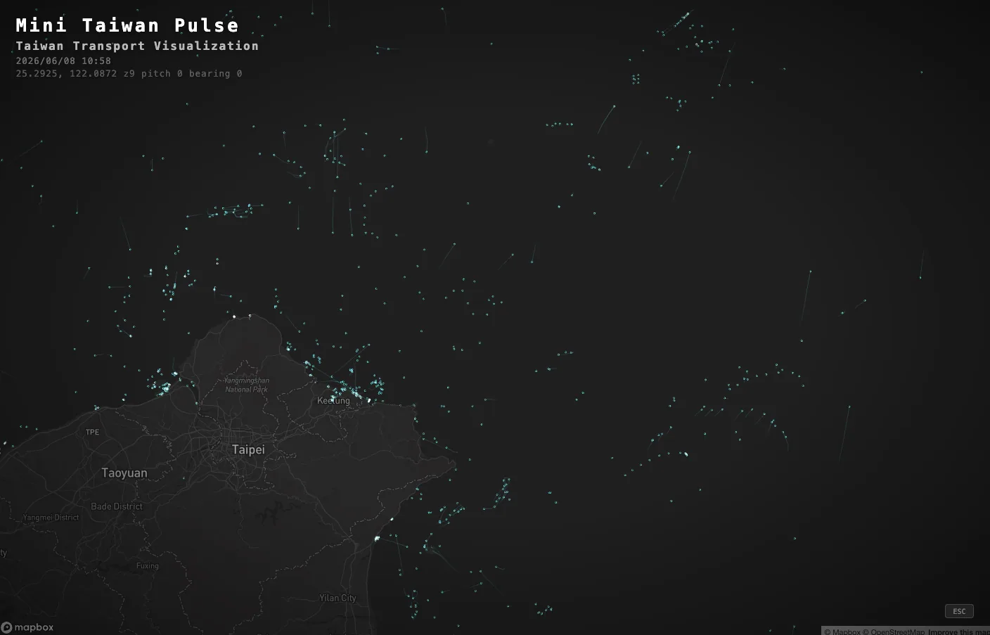 Navires dans les eaux autour de Taïwan dessinés à partir des positions AIS en temps réel de l’administration maritime et portuaire, sphères cyan et bleues avec traînée en dégradé de trente minutes
